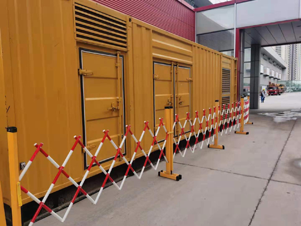 华龙租赁发电机发电机油箱使用后要定期清除油箱底部沉淀的杂质