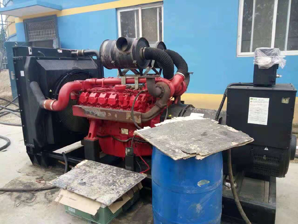 华龙关于柴油发电机组水箱污垢的产生与清理